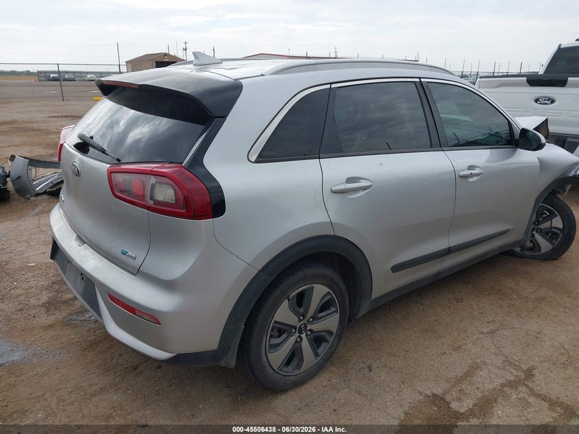 Vin: kndcb3lc6k5351886, lot: 46004654, kia niro lx 20194