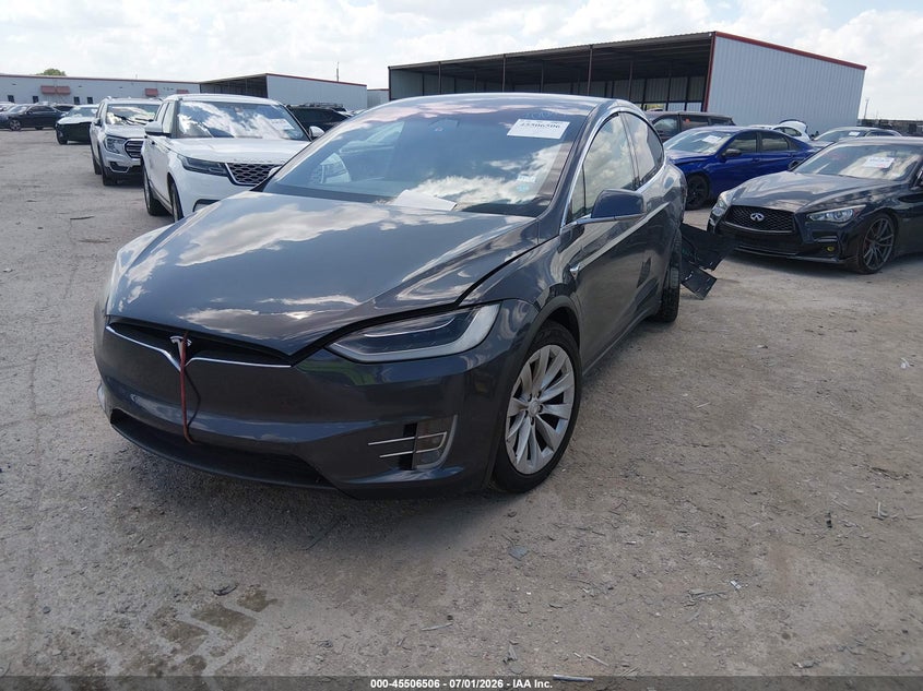 2018 TESLA MODEL X auction photo 2