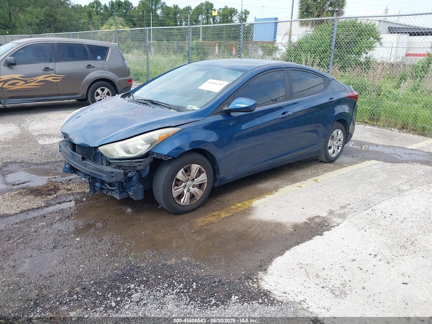 2016 HYUNDAI ELANTRA auction photo 2