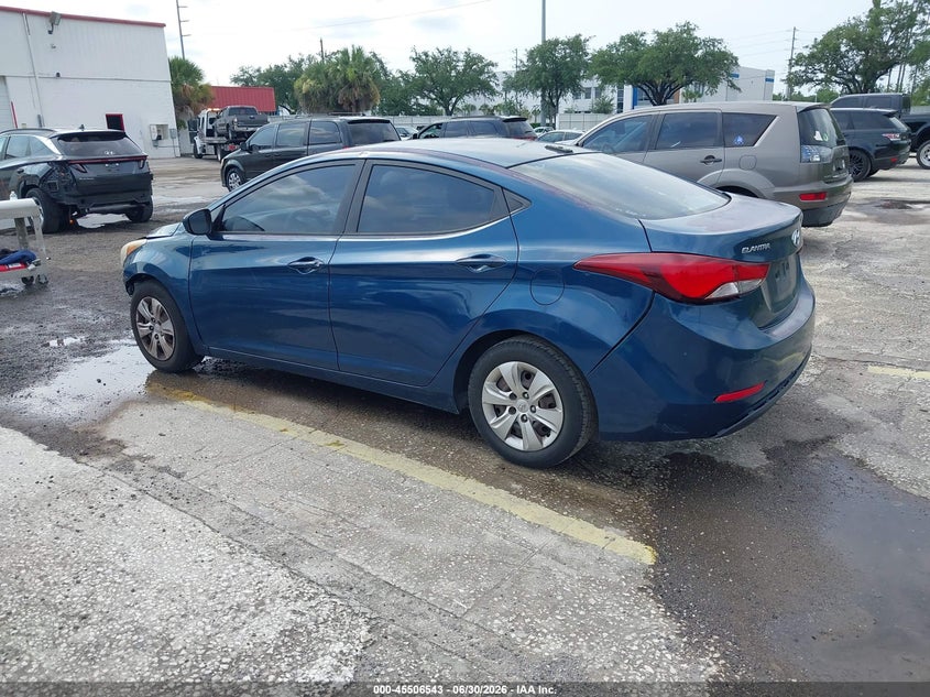 2016 HYUNDAI ELANTRA auction photo 3