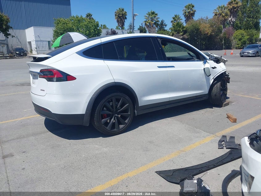 TESLA MODEL X 2016 VIN 5YJXCAE49GF001277