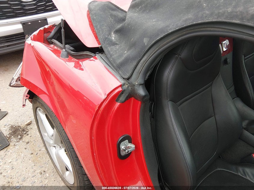 2007 SATURN SKY auction photo 8
