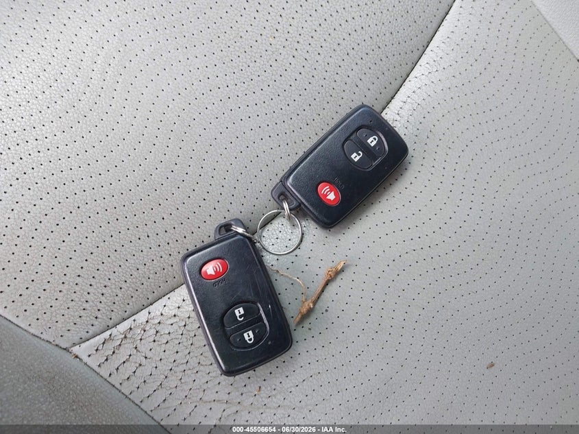 2012 TOYOTA PRIUS HATCHBACK 1.8L I-4 DOHC, VVT, 98HP