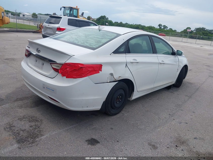 HYUNDAI SONATA 2013 VIN 5NPEB4AC9DH573083
