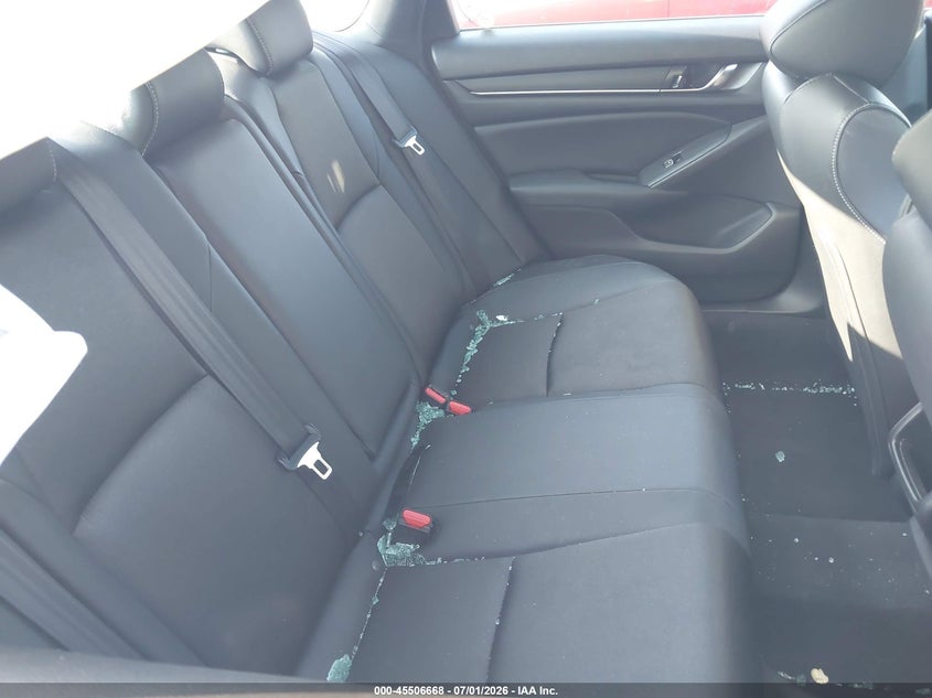 2019 HONDA ACCORD SPORT — Photo 8