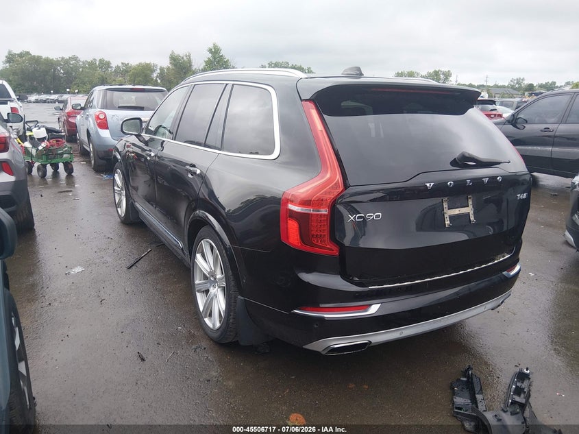 2016 VOLVO XC90 auction photo 3