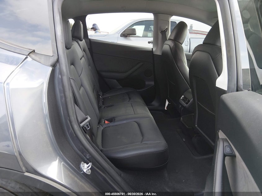 2023 TESLA MODEL Y auction photo 8