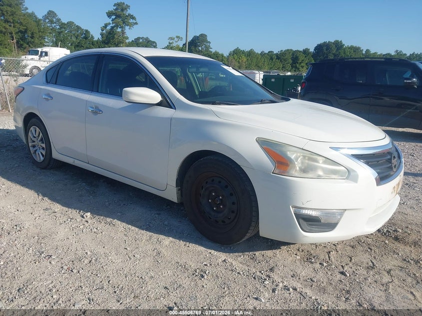 2015 NISSAN ALTIMA auction photo 1