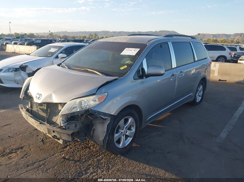2012 Toyota Sienna Le V6 8 Passenger 5TDKK3DC8CS246353 photo 1