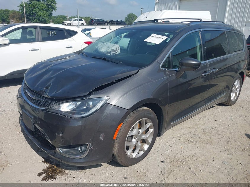 Vin: 2c4rc1eg4kr577083, lot: 46005021, chrysler pacifica touring l plus 20192