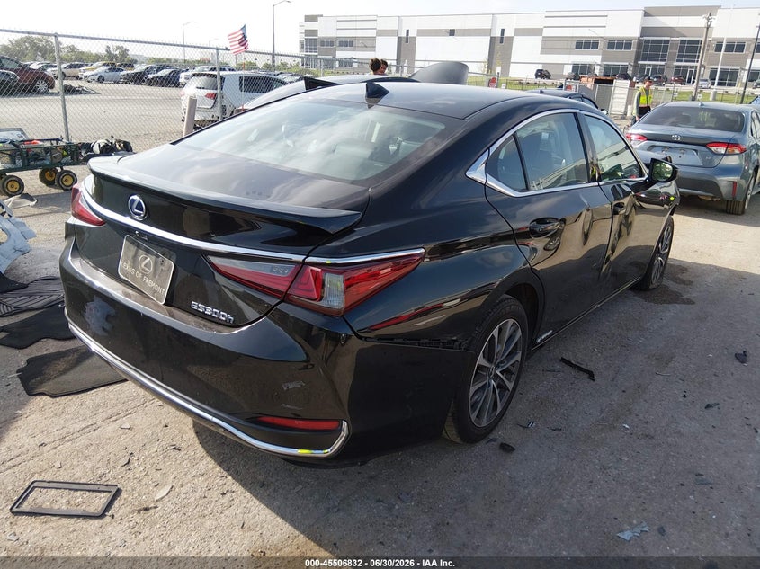 Vin: 58aca1c17nu022862, lot: 46005048, lexus es 300h 20224