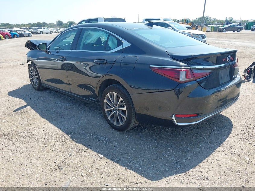 Vin: 58aca1c17nu022862, lot: 46005048, lexus es 300h 20223