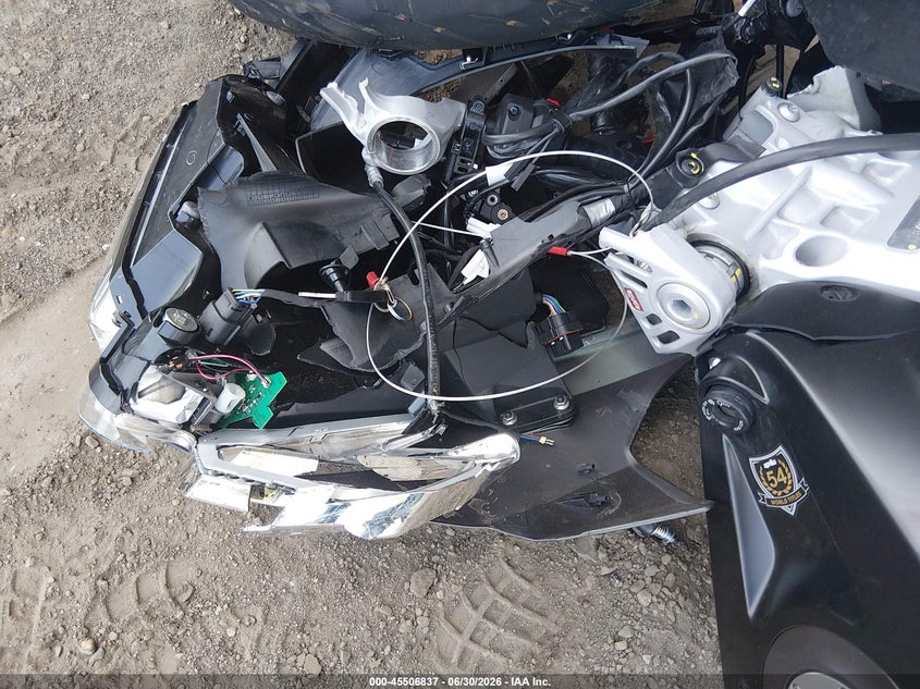 2025 APRILIA RS auction photo 7