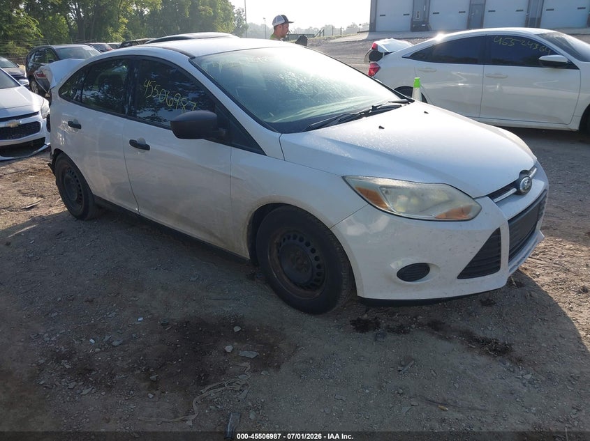 Vin: 1fadp3e21dl282720, lot: 46005203, ford focus s 2013 img_1