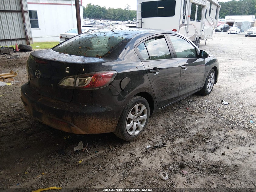 Vin: jm1bl1ug1b1357276, lot: 46005235, mazda mazda3 i sport 20114