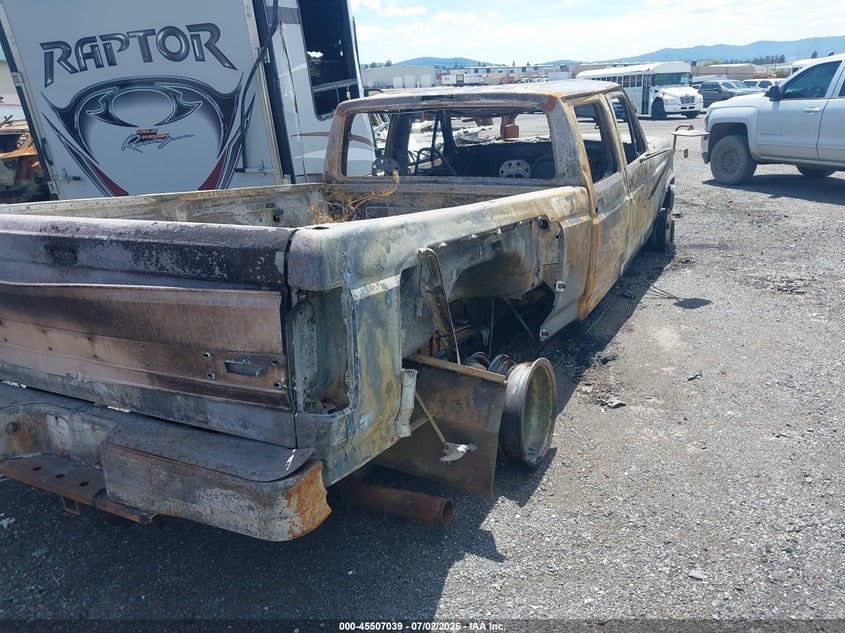 1995 FORD F350 auction photo 4