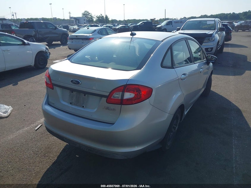 2012 FORD FIESTA auction photo 4