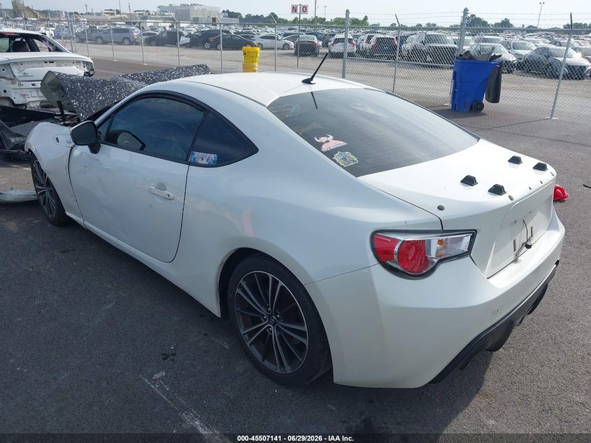 Vin: jf1znaa15d2724692, lot: 46005357, scion fr-s 20133