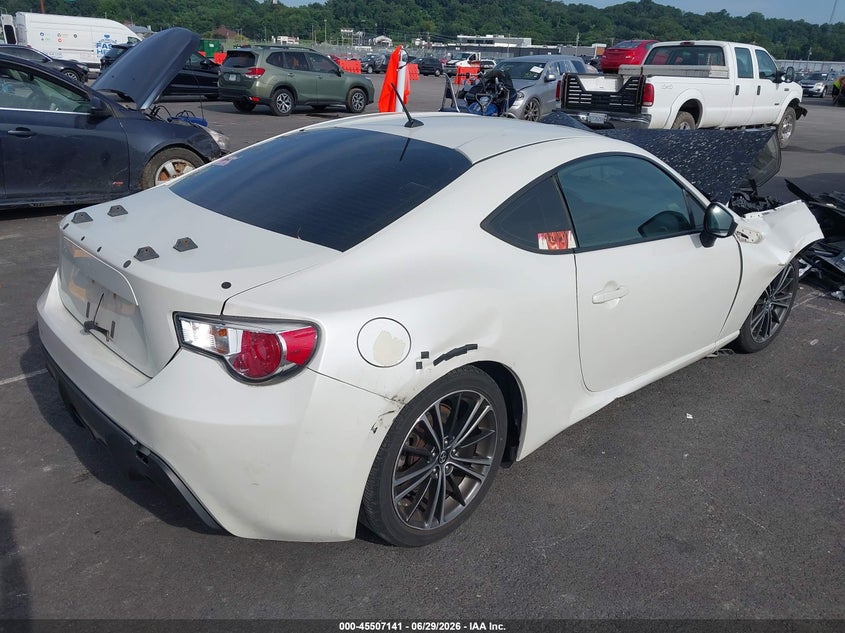 Vin: jf1znaa15d2724692, lot: 46005357, scion fr-s 20134