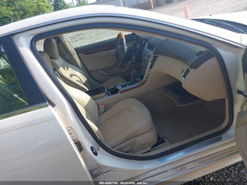 2011 CADILLAC CTS auction photo 5