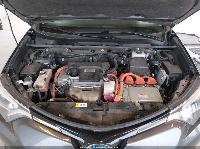2018 TOYOTA RAV4 HYBRID LIMITED — Photo 10