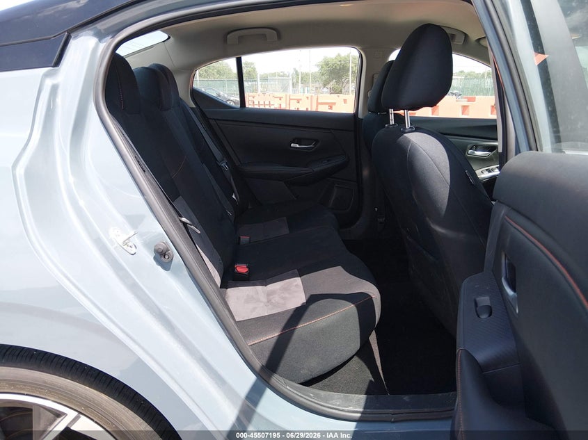 2024 NISSAN SENTRA auction photo 8
