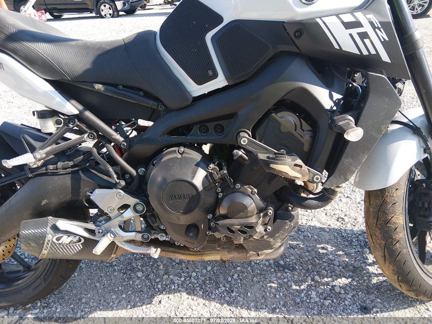 2017 Yamaha Fz09 VIN: JYARN53E7HA001838 Lot: 45507271