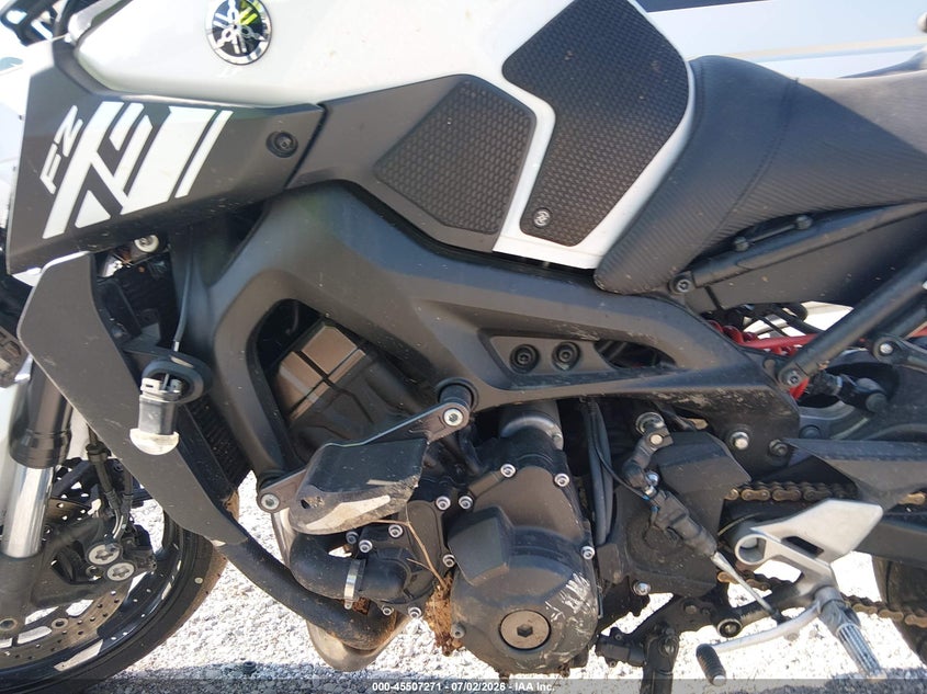 2017 Yamaha Fz09 VIN: JYARN53E7HA001838 Lot: 45507271