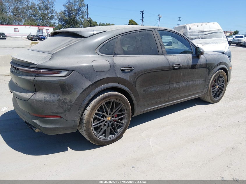 2024 PORSCHE CAYENNE COUPE auction photo 4