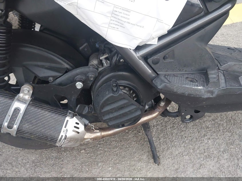 2011 YAMAHA YW125 auction photo 8