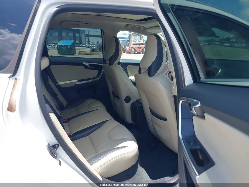 2012 Volvo Xc60 T6 Platinum VIN: YV4902DZ9C2300492 Lot: 45507460