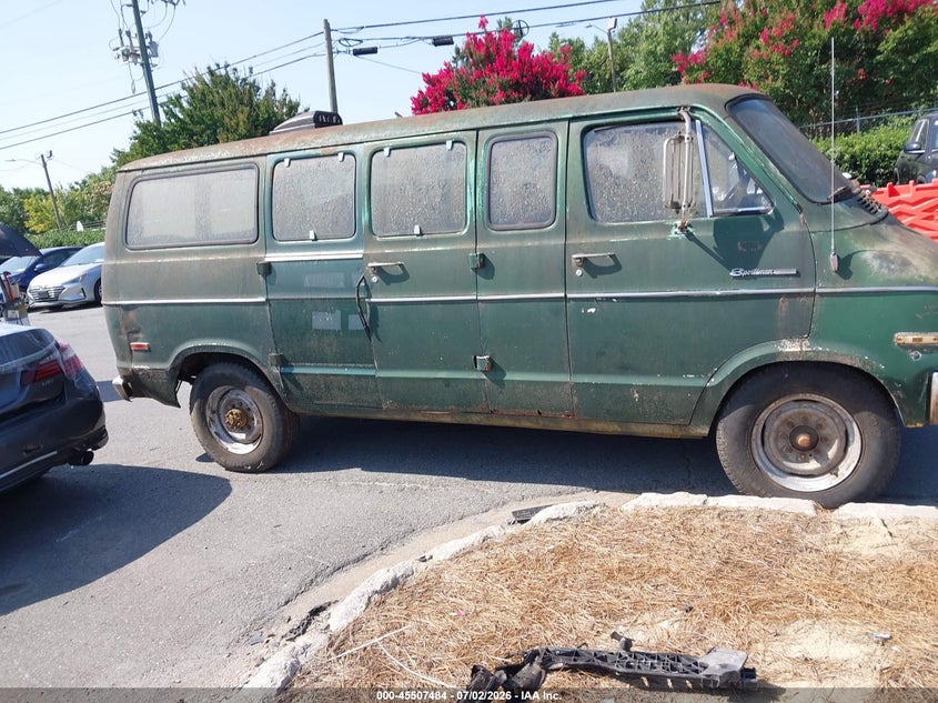 1972 Dodge Ram Van VIN: B33BE1U127381 Lot: 45507484