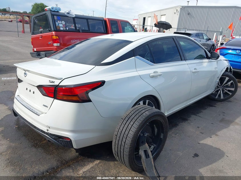 2022 NISSAN ALTIMA auction photo 4