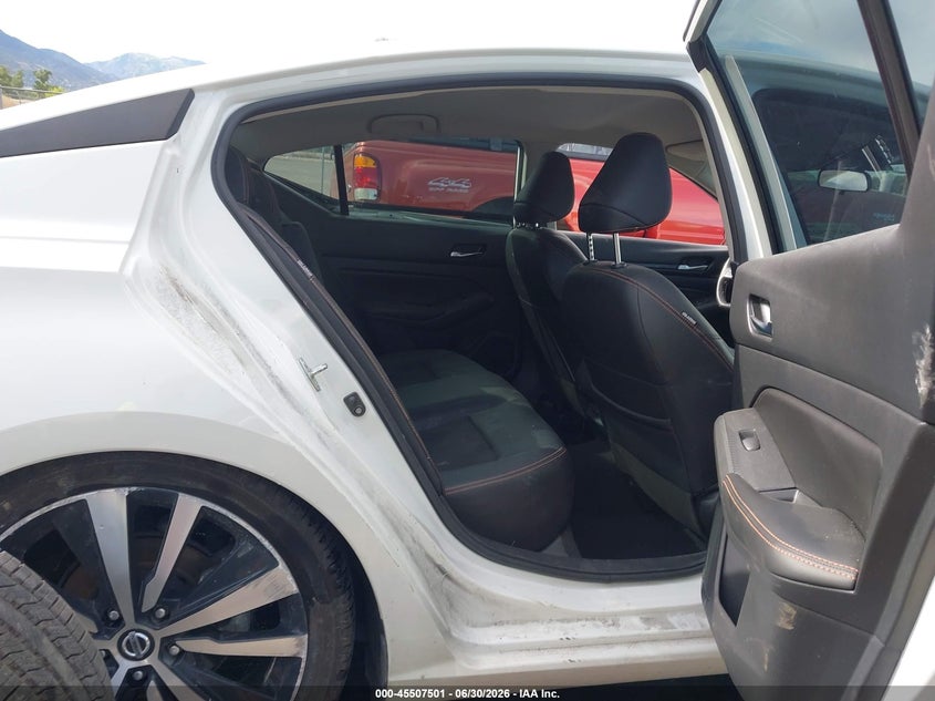 2022 NISSAN ALTIMA auction photo 8