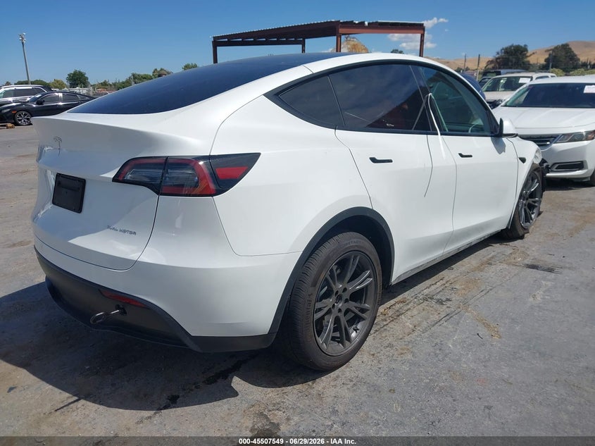 2024 TESLA MODEL Y auction photo 4