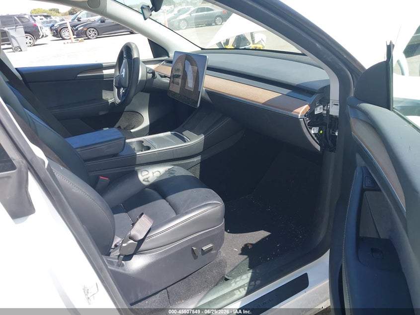 2024 TESLA MODEL Y auction photo 5