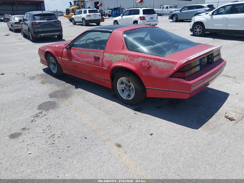 1989 CHEVROLET CAMARO auction photo 3
