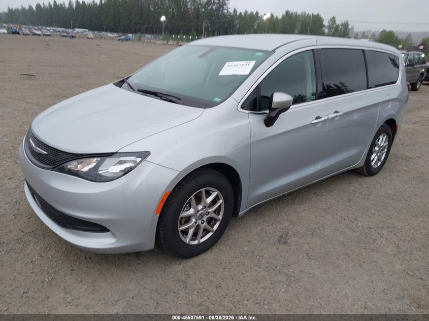 2022 Chrysler Voyager, Удар ззаду, IAAI, VIN 2C4RC1CGXNR215766 — фото 2