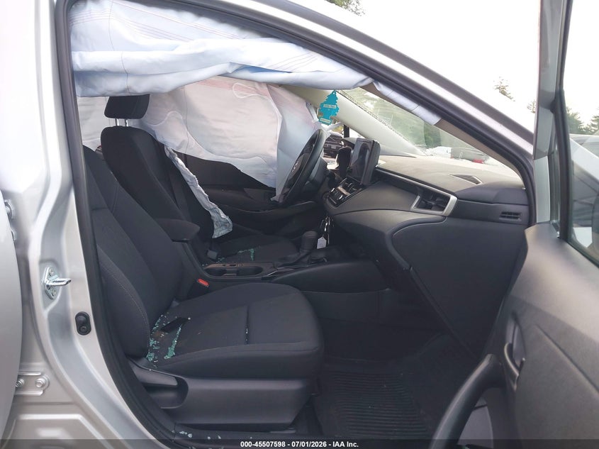 2026 TOYOTA COROLLA auction photo 5