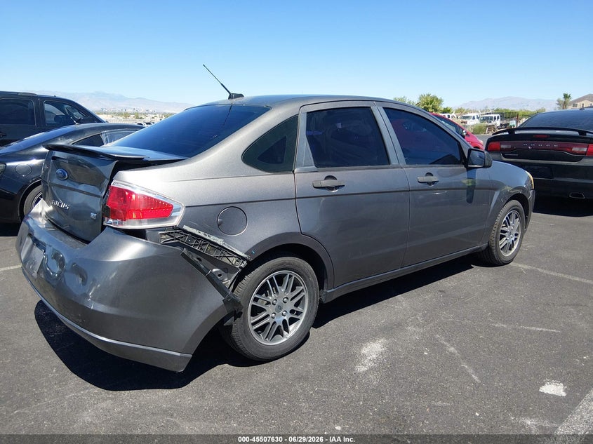 Vin: 1fahp3fn2bw203464, lot: 46005846, ford focus se 20114