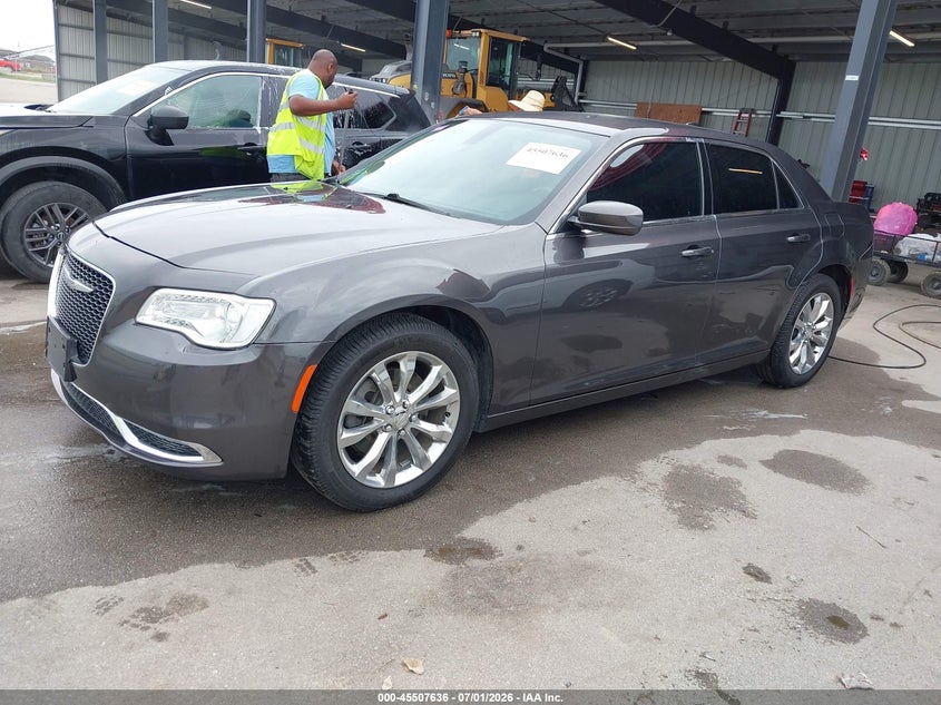 Vin: 2c3ccarg0gh217018, lot: 46005852, chrysler 300 limited 20162