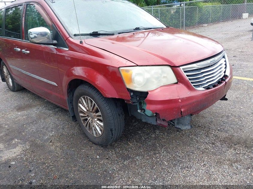 2013 Chrysler Town & Country Touring-L VIN: 2C4RC1CG7DR511570 Lot: 45507637