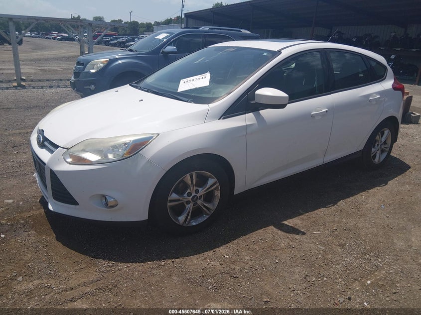 Vin: 1fahp3k2xcl311068, lot: 46005861, ford focus se 20122