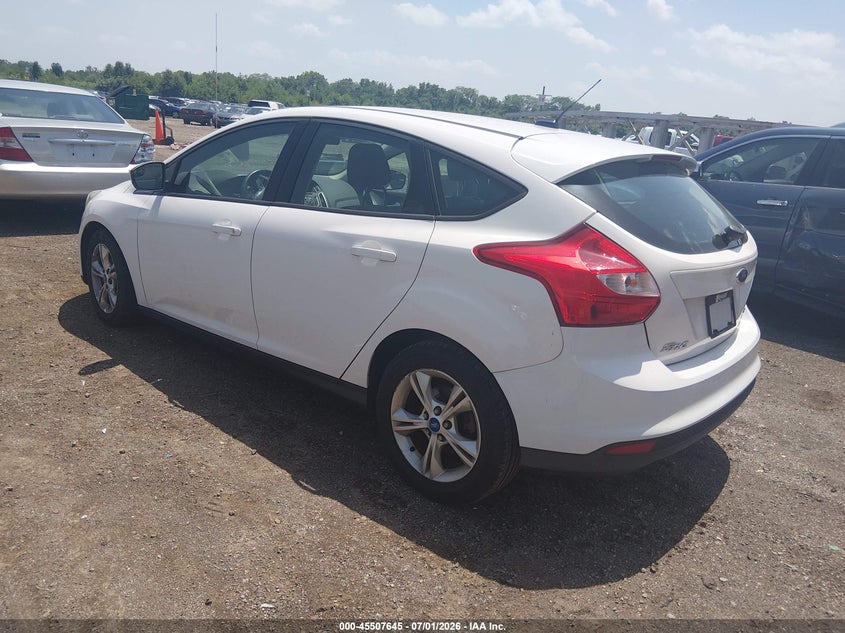 Vin: 1fahp3k2xcl311068, lot: 46005861, ford focus se 20123