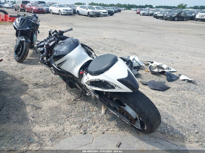 2008 SUZUKI GSX1300 auction photo 3