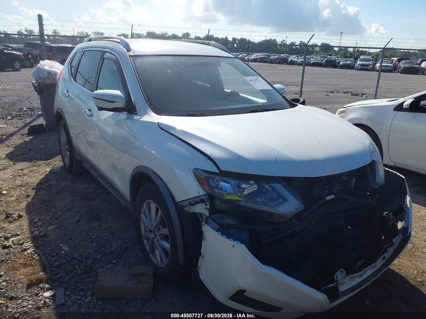 2017 NISSAN ROGUE SV