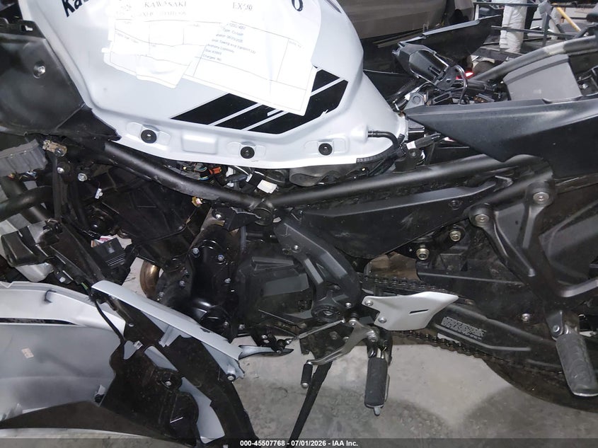 2026 Kawasaki Ex650 P VIN: ML5EXEP11TDAH1906 Lot: 45507768