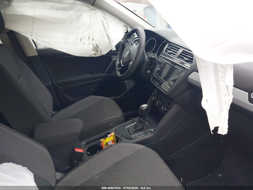 AtlanticExpress - Volkswagen Tiguan