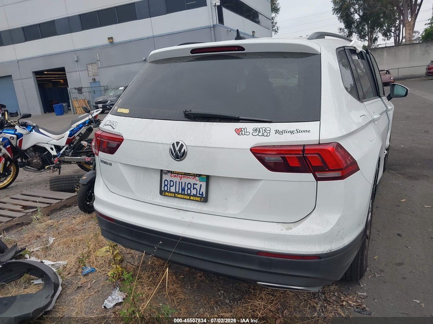 2020 VOLKSWAGEN TIGUAN 2.0T S — Фото 17