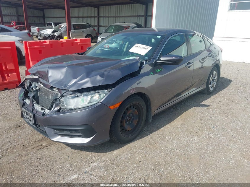 2018 Honda Civic, Front End, IAAI, VIN 19XFC2F51JE017897 — photo 2